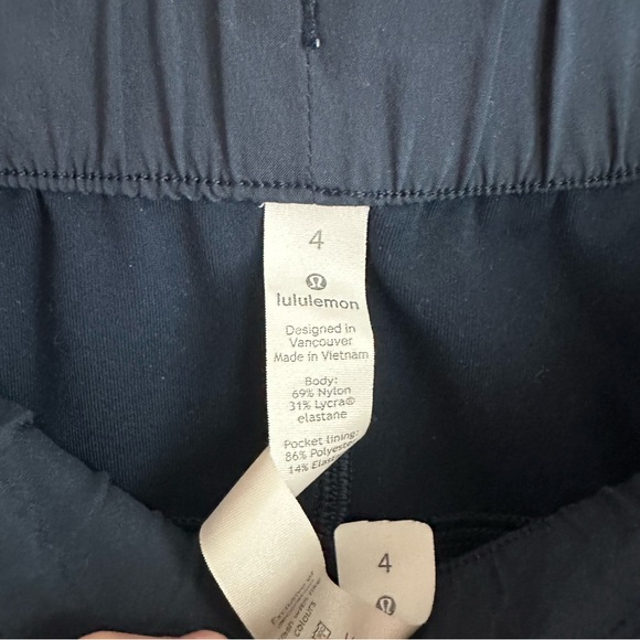 Lululemon Women’s Navy Pant Joggers - Picture 3 of 7